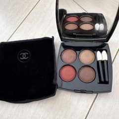 CHANEL レ キャトル オンブル 268 カンドゥール エ エクスペリヤンス