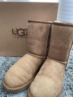 ★お値下げ★UGG アグ ムートンブーツのサムネイル