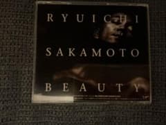 RYUICHI SAKAMOTO BEAUTYのサムネイル