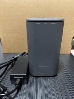 NTTドコモ モバイルルーター HR01のサムネイル
