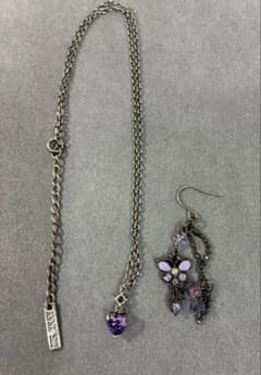 ANNA SUI Necklace and Earrings Set (2 pieces) - Butterfly Design (Single Earring)
