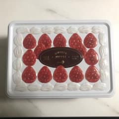メリーチョコレート　スイーツビュッフェ　缶のサムネイル