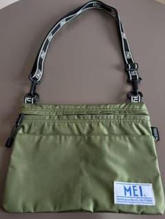 MEI サコッシュ ショルダーバッグ カーキのサムネイル