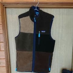 patagonia ベストのサムネイル