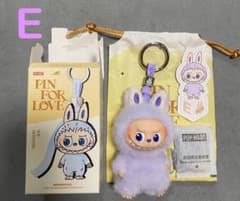【E】ラブブ　PIN FOR LOVE アルファベット　イニシャルのサムネイル