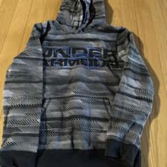 アンダーアーマー　パーカーのサムネイル