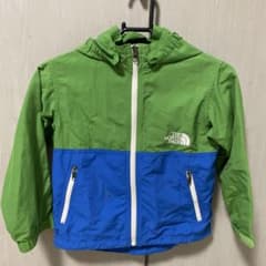 薄手のジャンバーのサムネイル