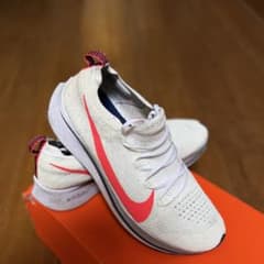 Nike zoom fly flyknit ズームフライ フライニッ26.5cmのサムネイル
