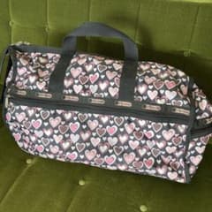お値下げ　LeSportsac ハート柄 ボストンバッグのサムネイル