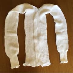 新体操  セーター 150位のサムネイル