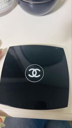 CHANEL レ キャトル ルージュ ユー エ ジュ 957 タンドレスのサムネイル