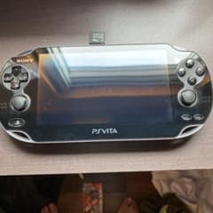 PlayStation Vita 1000 黒のサムネイル
