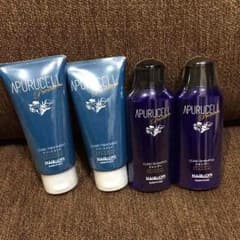 サニープレイス アプルセルプレミアム ミニシャンプー＆トリートメント 4本セットのサムネイル