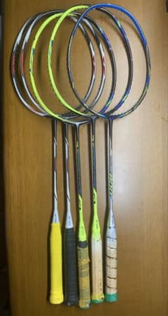ヨネクスラケット５本ジャンク品のサムネイル