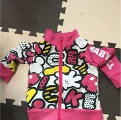 パーカーのサムネイル