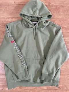 シュプリーム　NIKE フーディのサムネイル