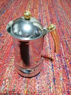 ステンレス製 エスプレッソコーヒーメーカー（BIALETTI）6カップのサムネイル