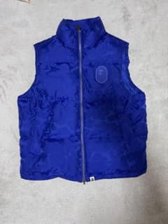 【よいっしょ様専用】A BATHING APE エイプダウンベスト 青 XLのサムネイル