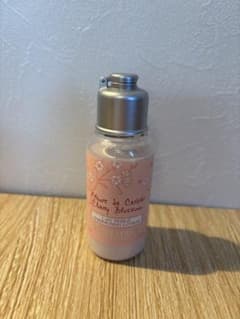 ロクシタン　Cherry Blossom Body Lotionのサムネイル