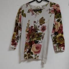 スーパービューティーのトップスのサムネイル