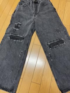 ダメージ加工 ブラックデニム ワイドパンツ　２本のサムネイル