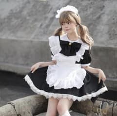 メイド服 黒と白 フリル リボンのサムネイル