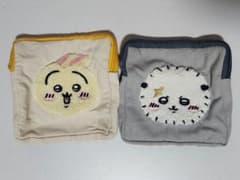 ちいかわ　もこもこポーチ　うさぎ　ラッコのサムネイル