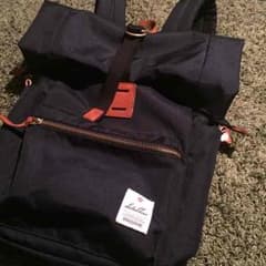 リュックのサムネイル