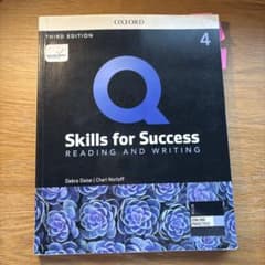 Q Skills for Success 4 Reading Writingのサムネイル
