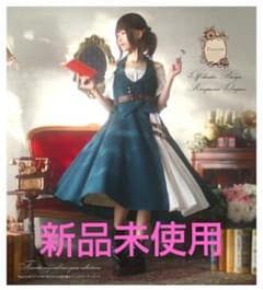 下町ギルドの受付嬢ワンピースのサムネイル
