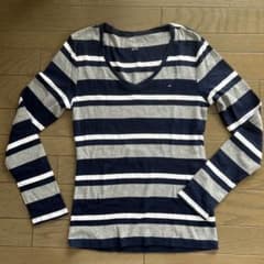 トミーヒルフィガー   長袖Tシャツのサムネイル