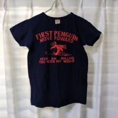 DENIM DUNGAREE Tシャツ ペンギン柄 ネイビーのサムネイル