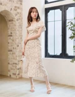 未使用　カシュクールマーメイドラインワンピースのサムネイル