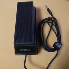 【イタリア製】Moog EP-1 Expression Pedal 初期型 イタリア製】Moog EP-1 Expression Pedal 初期型 - メルカリ
