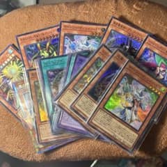 遊戯王 30枚セットのサムネイル