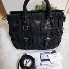 PRADA ナイロン ギャザー レザー 2way! 美品のサムネイル