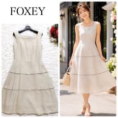 美品クリーニング済✨フォクシー リネン麻素材✨夏秋に◎フレアワンピース 美品クリーニング済✨フォクシー リネン麻素材✨夏秋に◎フレア