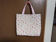 ハンドメイド　レッスンバッグ　キノコ　うさぎ　てんとう虫　キルティング　ピンク系のサムネイル