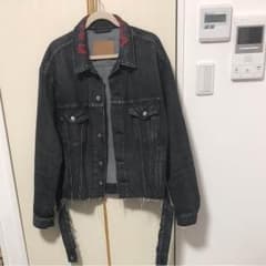 デニムジャケット balenciagaのサムネイル