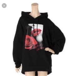 DaTuRa♡ローズリップパーカーのサムネイル
