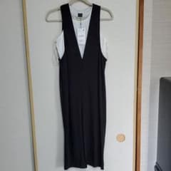 新品　ZARA　ワンピース　Sのサムネイル