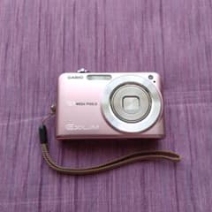 CASIO EXILIM EX-Z1080 ピンク デジタルカメラ 本体 - メルカリ