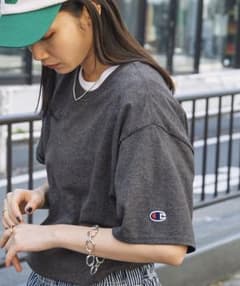 Champion コットンワッペンTシャツ　ヘザーチャコールのサムネイル