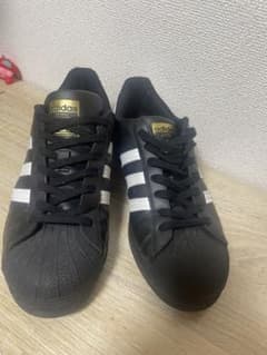 adidas スーパースターのサムネイル