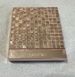 MAQuillAGE アイシャドウパレットのサムネイル