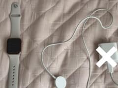 Apple Watch SE第1世代GPSCellularモデル40mmゴールドのサムネイル