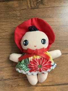 文化人形 花柄ドレスのかわい女の子 １点のみのサムネイル