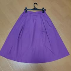 新品GU カラーフレアスカート パープル Lサイズのサムネイル