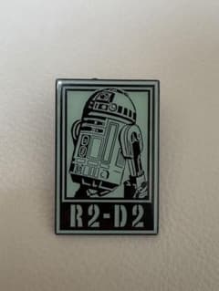 STAR WARS ディズニーリゾート ピンバッジ R2-D2 - メルカリ