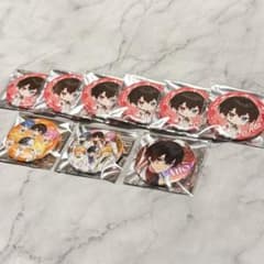 あっと】AMPTAKxCOLORS 缶バッジ - メルカリ